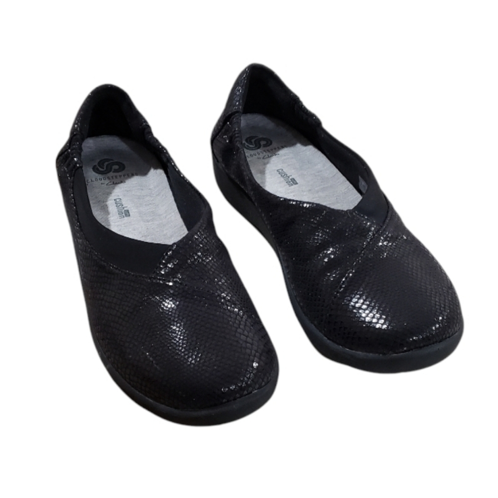 Cloudsteppers By Clarks Sillian Jetay Slip-on Wedge Flats